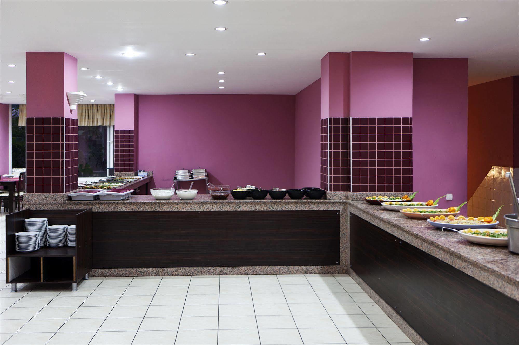 Larissa Garden Hotel Kemer Exterior photo