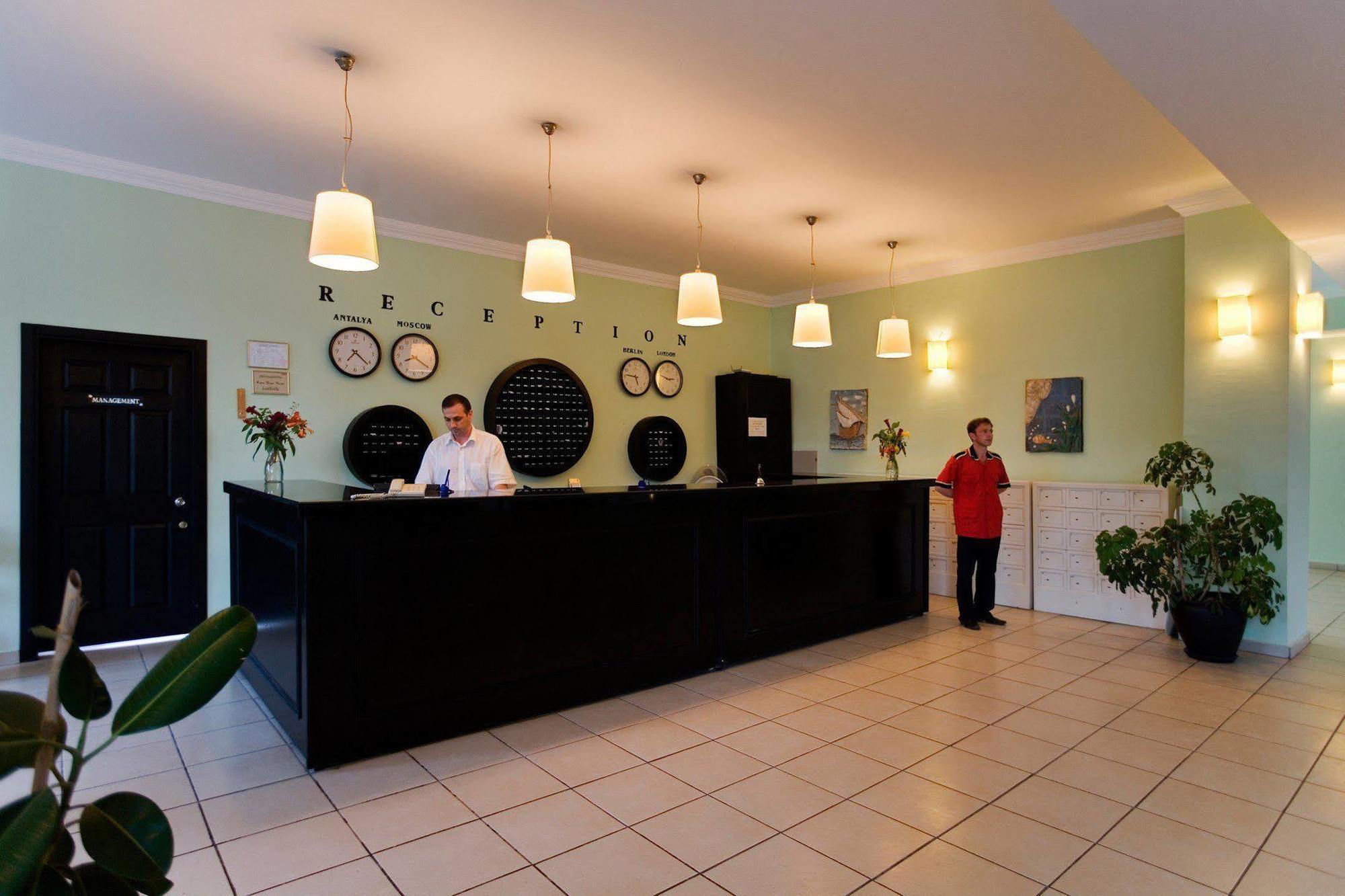 Larissa Garden Hotel Kemer Exterior photo